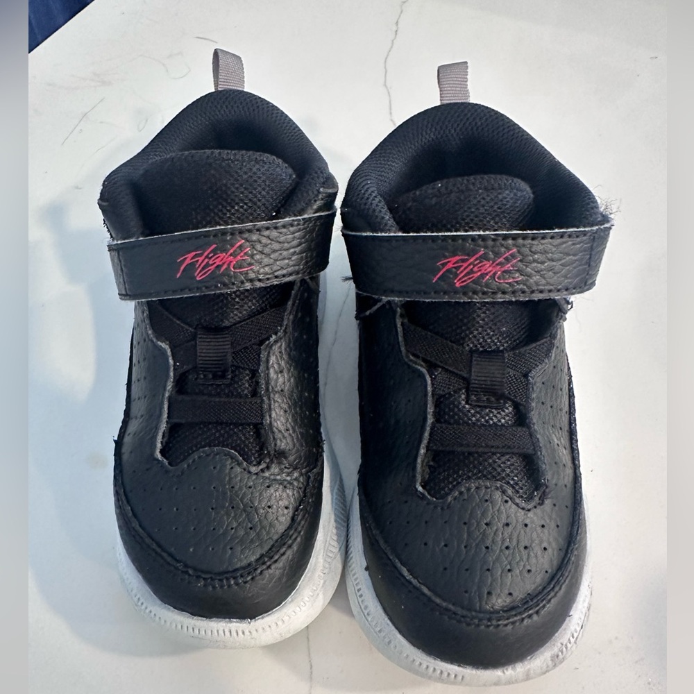 Nike air Jordan max little kids size 10c